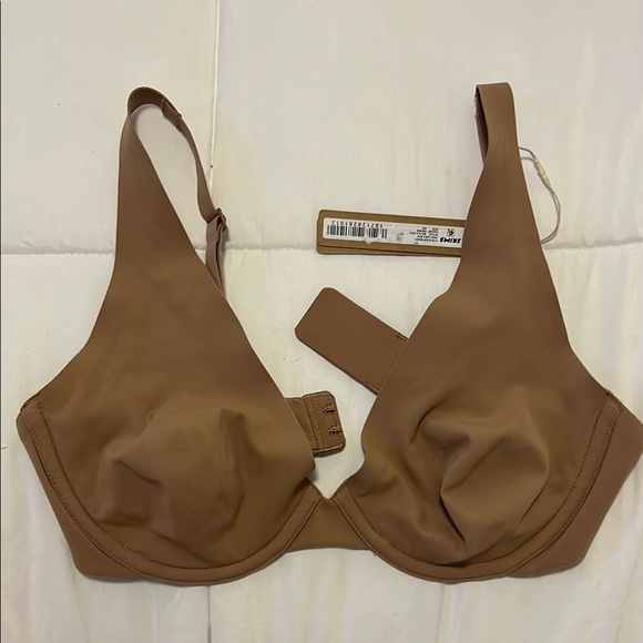 Skims Fits Everybody High Apex Bra 34 C - Picture 1 of 2